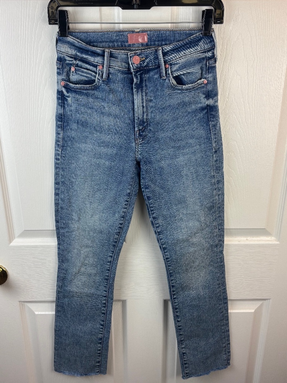 Mother Jeans Rascal Ankle Fray